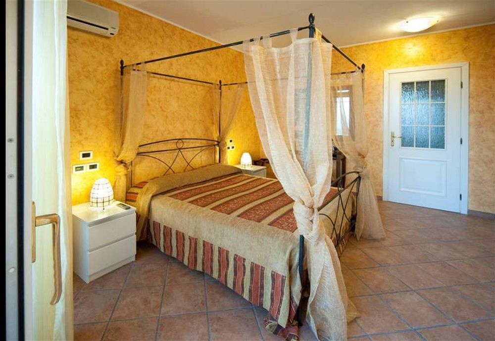 B&B Villa Barone Taormine Extérieur photo